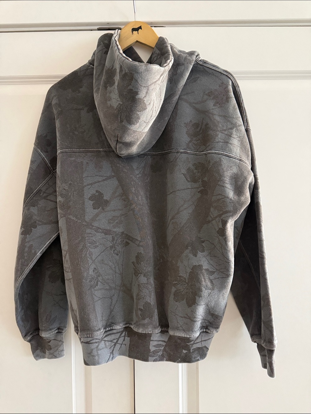 Abercrombie and fitch men’s dark grey camo essential popover hoodie - Picture 5 of 6